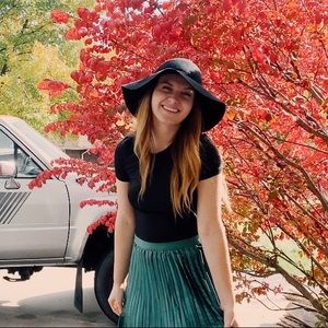 Meet your Posher, Anne